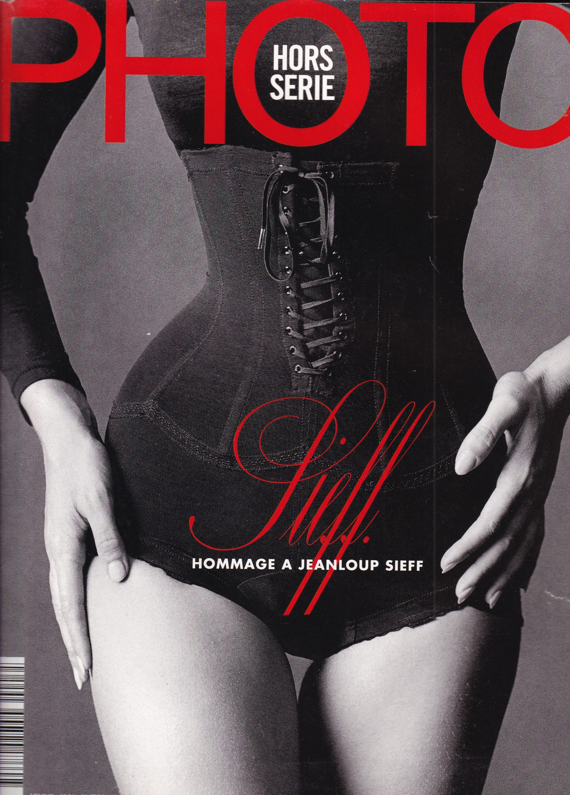 Photo (French) magazine supplement: A homage to Jeanloup Sieff.
